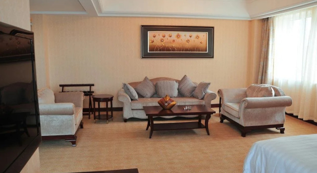 Qilu International Hotel, Prenota Hotel Hotel 5 stelle a Harbin, 5*