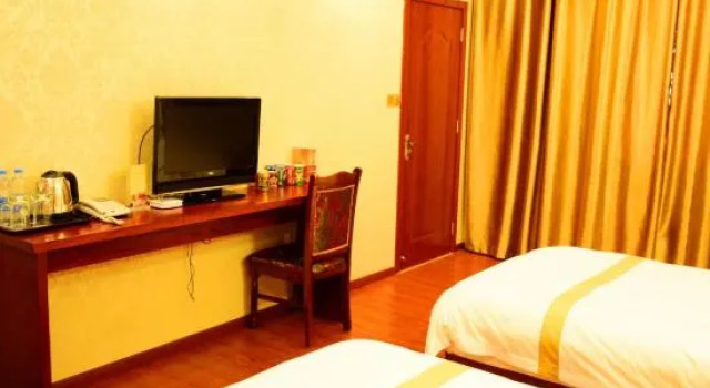 Люкс Avion Hotel