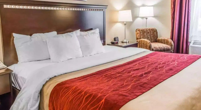 Двухместный люкс Wingate by Wyndham Pittsburgh West Mifflin
