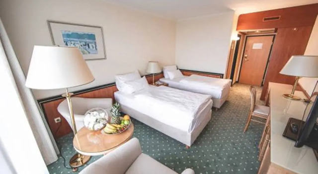 Двухместный номер Standard с балконом PLAZA Hotel Gelsenkirchen