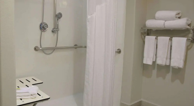 Люкс Comfort Inn & Suites Dallas Medical-Market Center