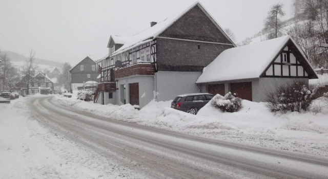 A Comfortable, Large House With Wifi in Hochsauerland, Suitable for 14 Persons