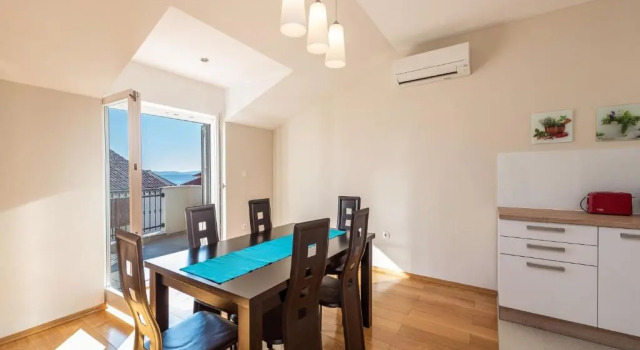 Holiday home near the beach Marijanka, Book Hotel Petrcane Zadar County