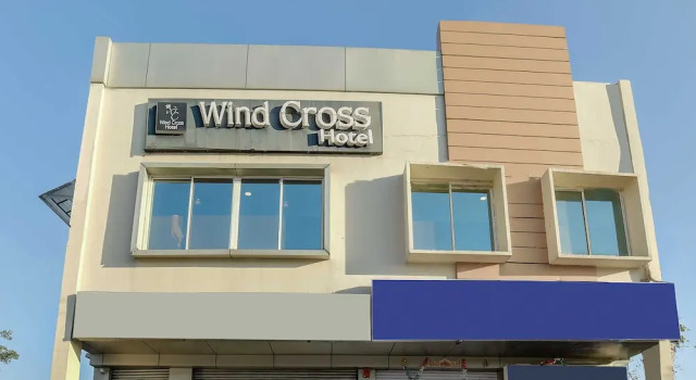 Oyo 24594 Wind Cross