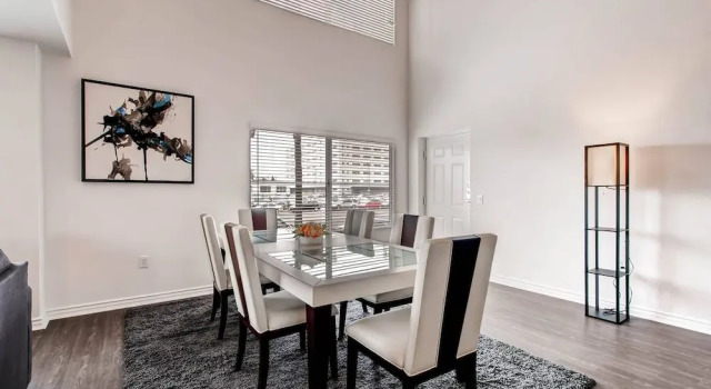 Beautiful San Diego Private Entrance Open Bedroom + Upstairs Loft! (H1)
