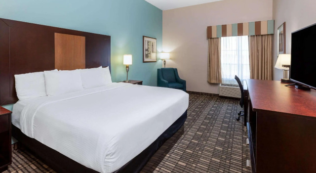 Двухместный номер Standard с видом на город La Quinta by Wyndham Fort Worth - Lake Worth