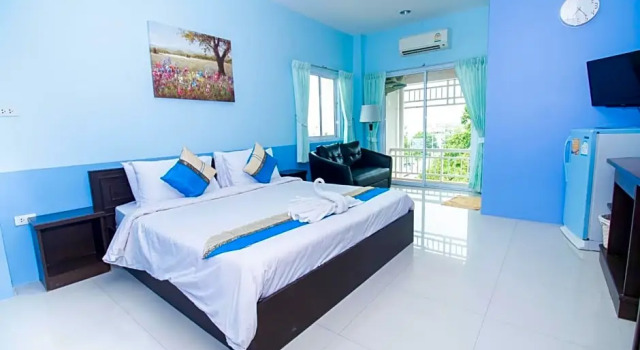 Двухместный номер Superior с балконом Nonsi Hotel Phitsanulok