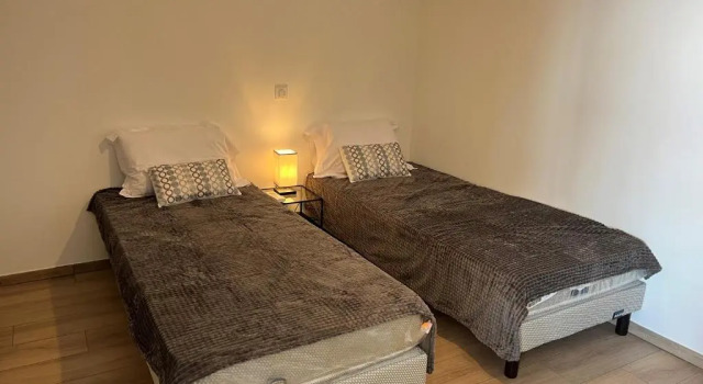 Suberbe T3 Neuf Standing +Terrasse 25M2