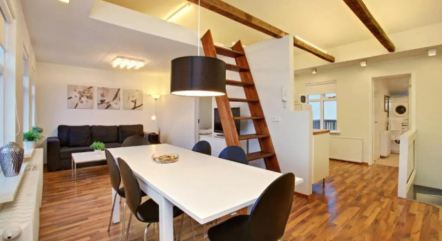 Апартаменты c 1 комнатой с балконом Alfreds Apartments