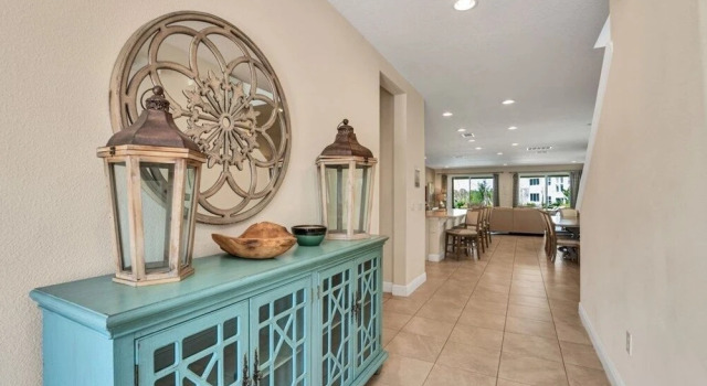 Ultimate New Encore Home Modern Furnishings 8 Bedroom Villa by Redawning, Book Villa Hoteller i Four Corners med pool, Swimmingpool