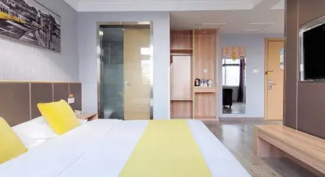 Люкс Executive Мансарда Durian Star Chain Hotel (Yancheng Dafeng District Yinxing Lake Park)