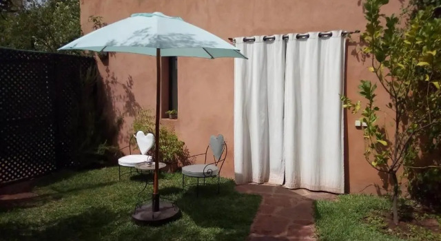 Suite con vista sulla piscina Douar Lain