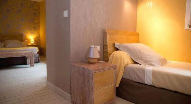 Champagne - Chambre d'hotes Pierre Trichet, Забронировать Отель Труа-Пюи Шампань - Арденны