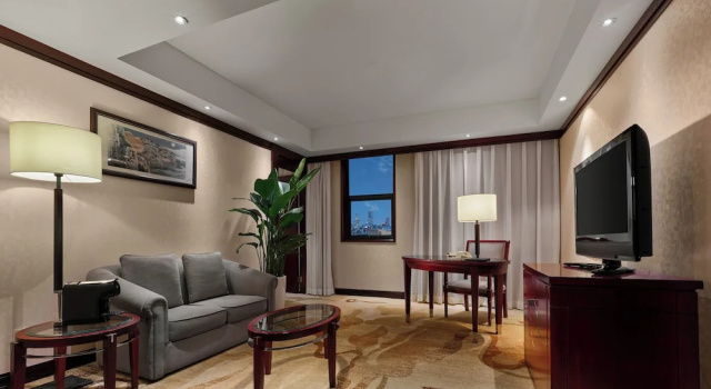 Двухместный люкс Deluxe Отель Beijing Poly Plaza