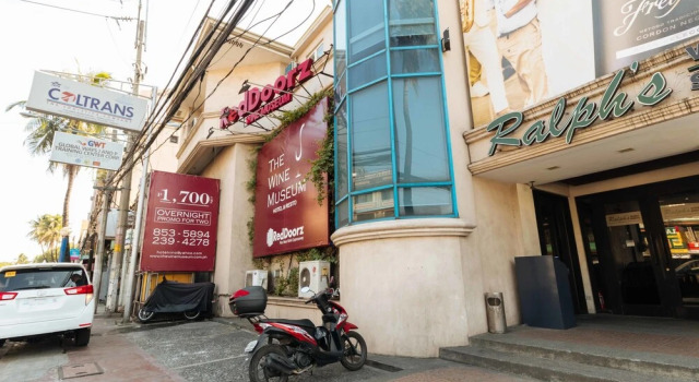 RedDoorz Plus @ Tayuman Manila
