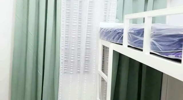 Номер Economy Staycation Taft Ave DLSU Green Res by darpm