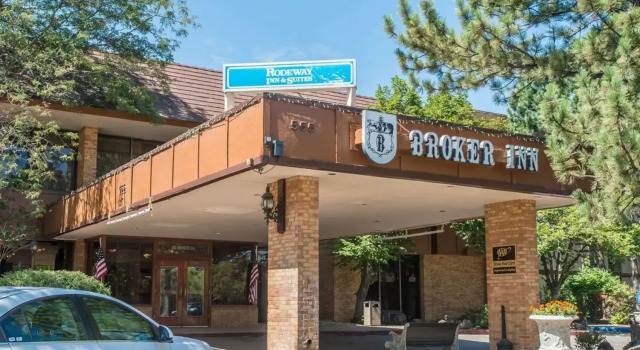 The Boulder Broker, Book Hotel Boulder Colorado