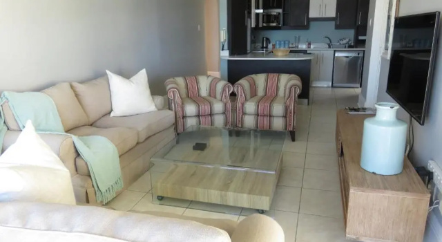 Summerseas 58, Book Hotel Hoteller i Eastern Cape med pool, Swimmingpool