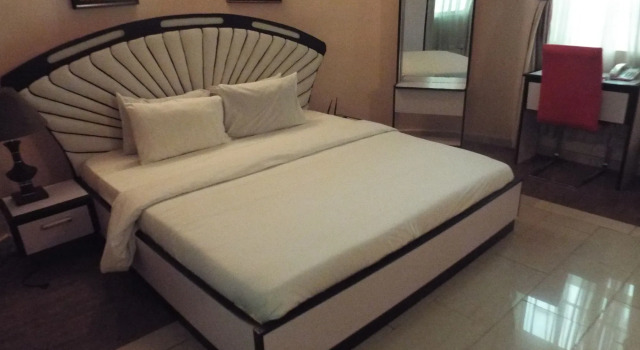 Royalview Hotel And Suites, Buchen Sie Hotel All-Inclusive-Hotels in Lagos, All Inclusive
