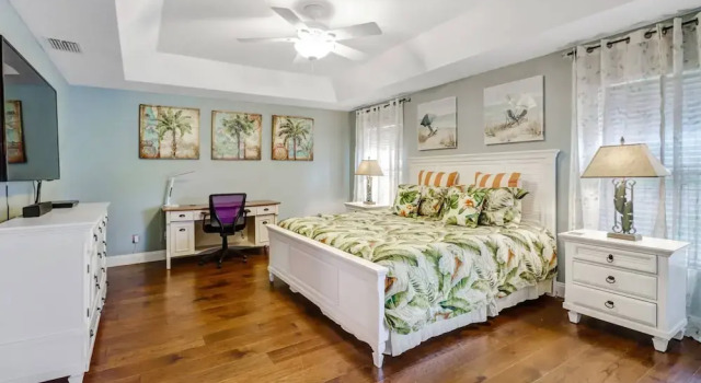 1320 SE 5th Ter, Забронировать Апартаменты/квартира Кейп-Корал Southwest Florida, рядом с Lee Health Women's Health