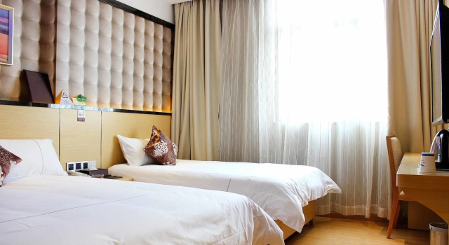 Thank Inn Hotel Guangdong Shenzhen Airport Hourui Metro Station, Забронировать Отель Баоань Лунхуа