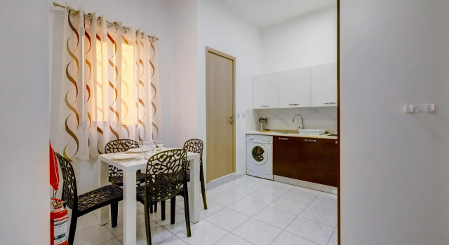 Cosy Apartment Steps From the Promenade, Prenota Appartamento Appartamenti a Malta, Appartamento