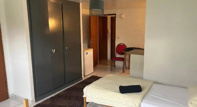 Huoneisto Appartement Week