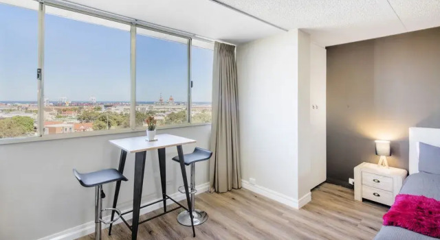 Celina's Ocean View Studio - Adults Only, Брондау Қонақ үй Perth CBD Перт