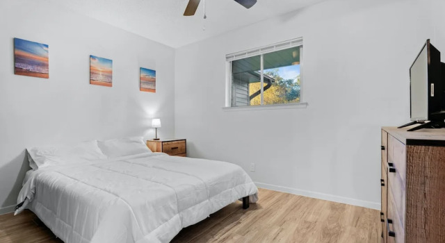 Quiet 3 Bedroom Home Walkable to Zilker Park, Забронировать Дом для отпуска Остин Greater Austin, рядом с Ботанический сад "Зилкер"