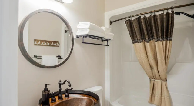 Апартаменты The Village Suites
