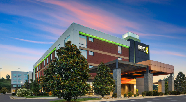 Home2 Suites By Hilton Pigeon Forge, Забронировать Отель Отели Пиджен-Фордж с бассейном, рядом с Alcatraz East Crime Museum, Бассейн