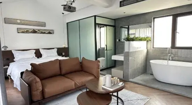 San Yu San ShanAncient City Snow Mountain Scenic Healing Space (Lijiang Branch), Prenota Hotel Hotel a Lijiang con piscina, Piscina