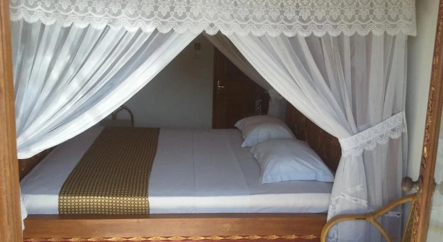 Rattan Resto (Amadeus), Забронировать Отель Отели провинции Бали с завтраком, Завтраки