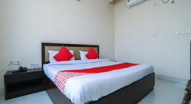 OYO 24901 Achi House, Забронировать Отель Отели Нью-Дели с завтраком, Завтраки