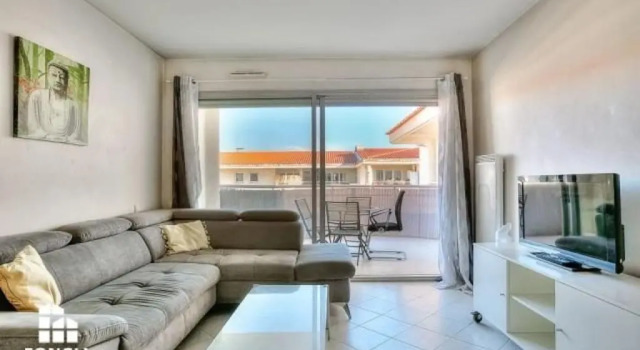 Appartement Juan les Pins, 2 pièces, 4 personnes - FR-1-252-169, Забронировать Апартаменты/квартира Отели Приморских Альпы с бассейном, Бассейн
