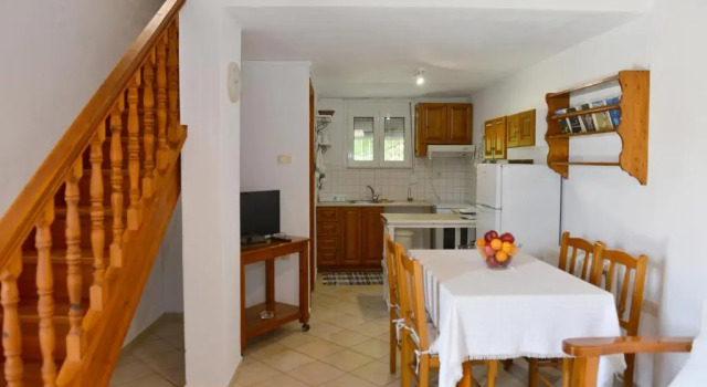 Коттедж с 2 комнатами Orestis Suites