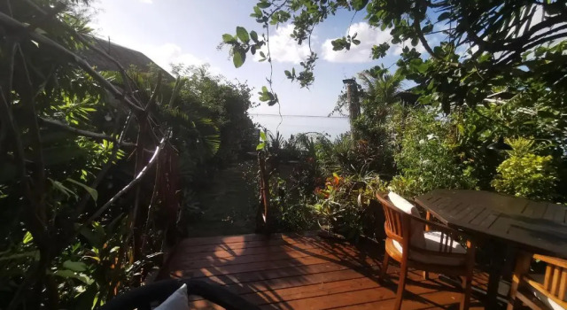Люкс с видом на море Hôtel Fenua Mataioa