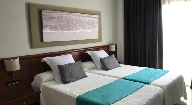 Двухместный номер Standard Hotel Miramar