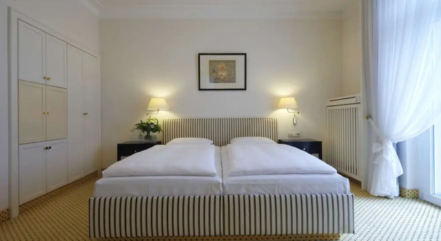 Люкс Steigenberger Hotel & Spa Bad Pyrmont
