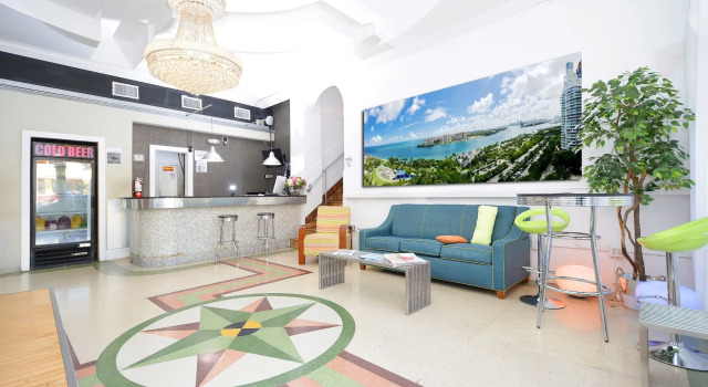 South Beach Rooms and Hostel