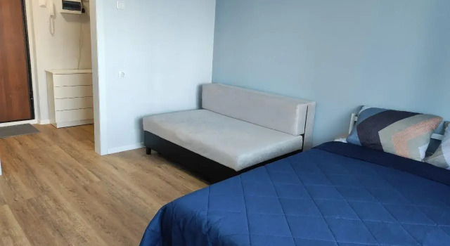 Apartments on Izumrudnaya 6, Boek Appartement Tsjeljabinsk Chelyabinsk