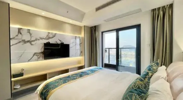 Люкс Deluxe Weiming Xiaozhu Homestay
