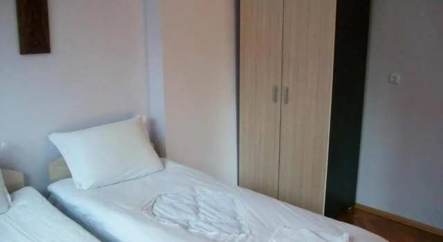Guest House Lilly, Забронировать Гостевой дом Несебр 