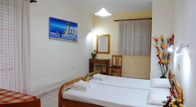 Студия с балконом Nikos 2 Studios & Apartments