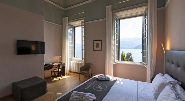 Номер Standard с видом на озеро Hotel Villa Cipressi, by R Collection Hotels