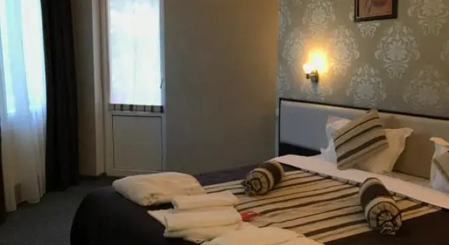 Suite Hotel Aragvi