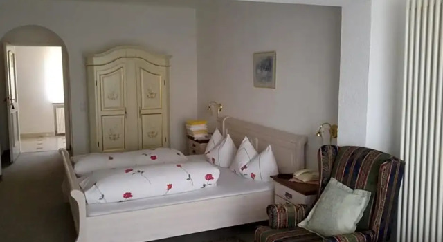 Hotel Schlossgarten, Забронировать Отель Гладенбах земля Гессен