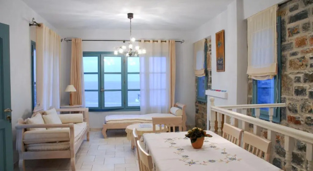 Вилла с 4 комнатами Mohlos Villas