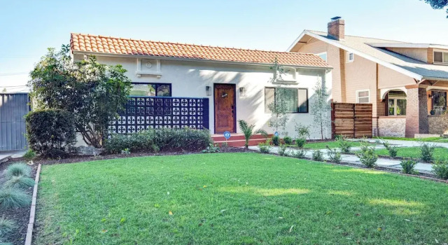 Коттедж 4 Mi to Sofi Stadium! 4BR Windsor Hills Retreat