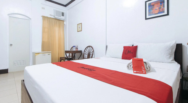 RedDoorz @ Marifa Hotel Angeles Pampanga, Забронировать Отель Анхелес 